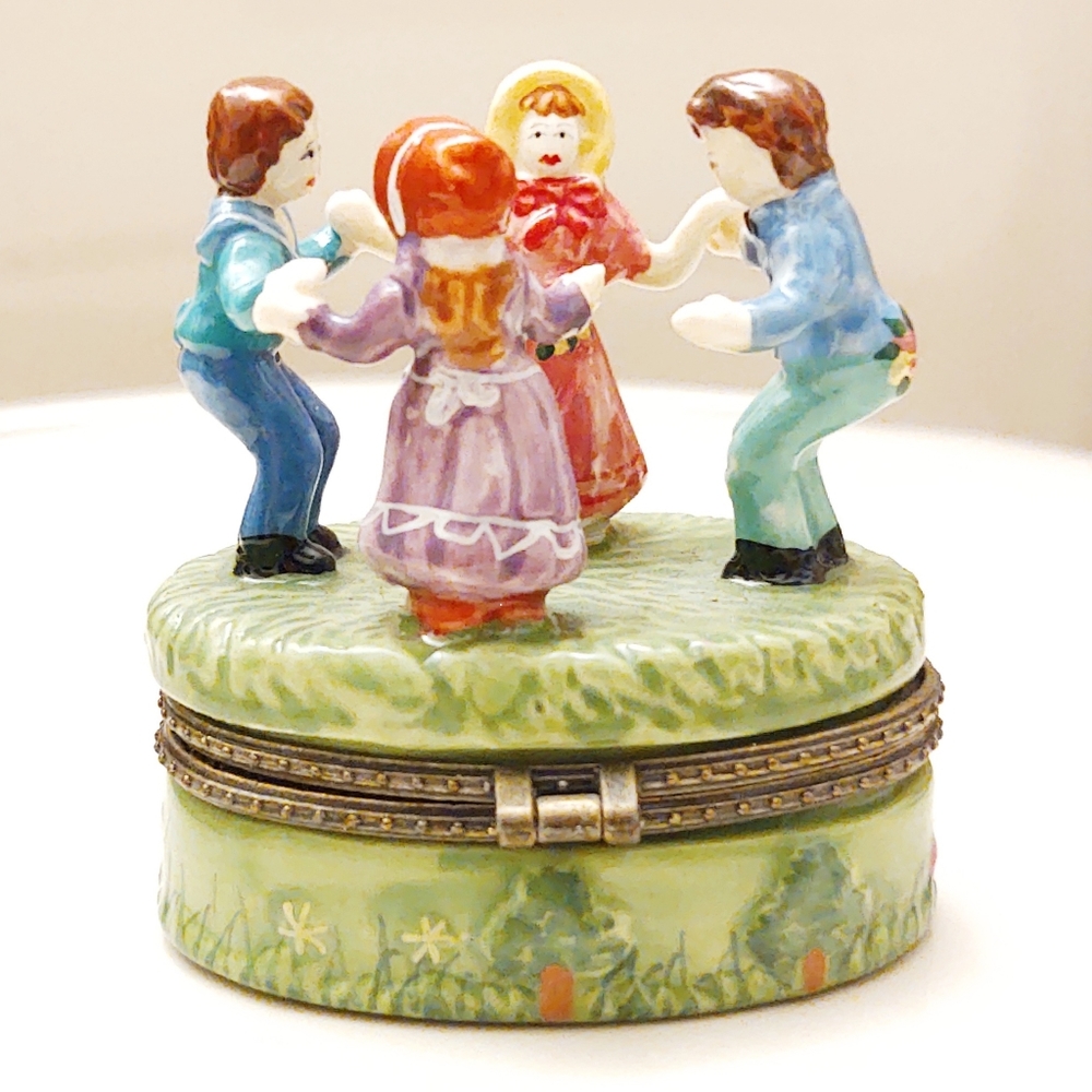 Vintage Porcelain Spring/May Day Trinket Box